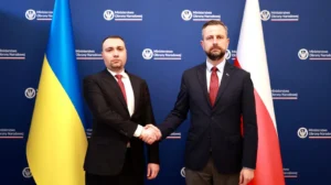 Міністр оборони Польщі зустрівся з Будановим щодо підрозділу ССО: “Є межі, які не можна перетинати”